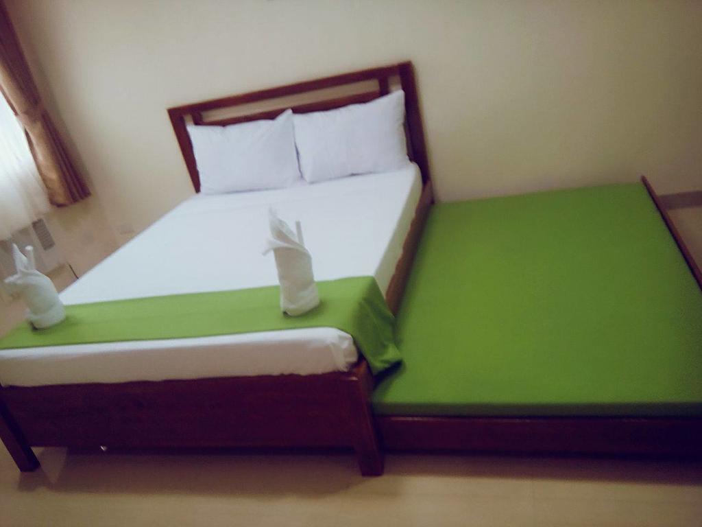 Gilin Pension House Puerto Princesa Eksteriør billede